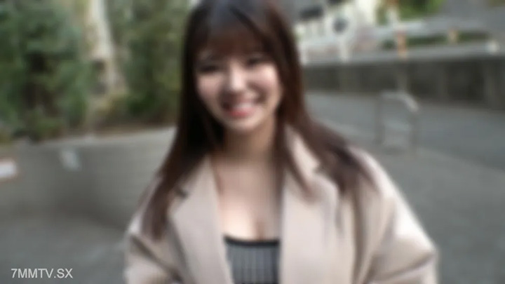 FC2-PPV-4732146-一位脫皮,美麗,大胸的兼職工人Runa-chan(20)將生公雞插入她敏感的貓中